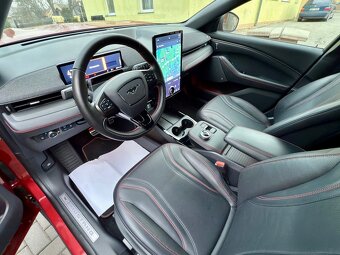 FORD MUSTANG MACH-E 4x4 273kW 98,7kW Koup.ČR,1.majitel - 8