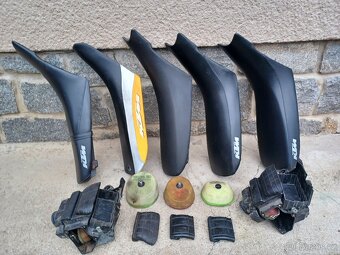 KTM LC4 640 - 620 PLASTY - 8