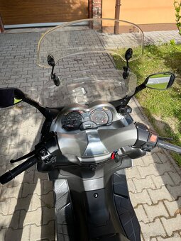 Aprila 500 - 8