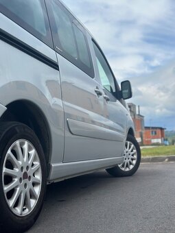 Fiat Scudo 2.0 Nafta 120 KW 2012 Rok - 8