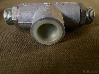 Náhradní díly - 8