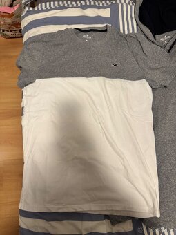 Hollister trička a svetr - 8