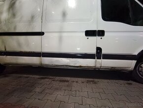 Renault Master 2,5 - 8