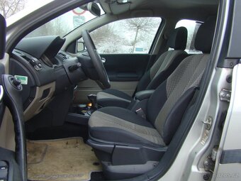 Renault Mégane 1.4 16v KLIMA - 8