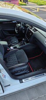 Škoda Octavia RS 245 2.0 Tsi - 8
