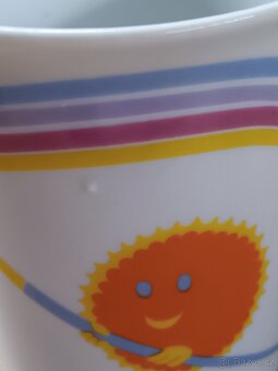 Retro hrnek duha , slunce maluje duhu - 8