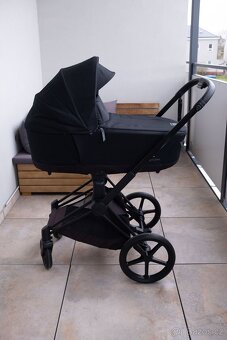 Cybex Priam 2023 Matt Black + Manhattan Grey Plus Seat Pack - 8
