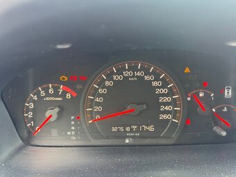 Honda Accord 2.4 V-tec - 8