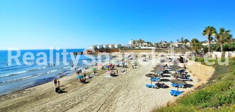 3pokojový byt 3+1 60m² s vl.prostornou verandou+2koupelny - 8