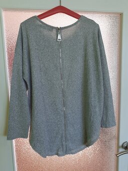 Dámský svetr zdobený 46 - 8