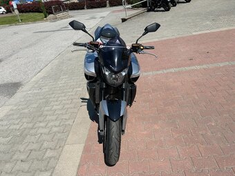 Suzuki B-King 1300 ABS 2008 - 8