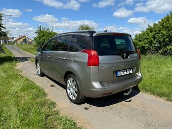 Peugeot 5008 2.0 HDI PANORAMA - 8