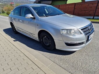 VW PASSAT B6 2.0TDI CR 2010 R-LINE - 8