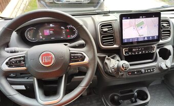 Obytný vůz Burstner Lyseo TD 690G Harmony, nadst. výbava - 8