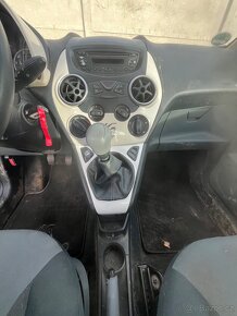 Ford KA - 8