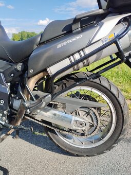 Aprilia caponord ETV 1000 - 8