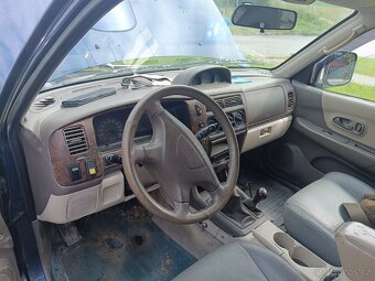 Mitsubishi Pajero Sport 2.5td - 8