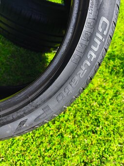2 letní pneumatiky Pirelli 235/45/18 6,3mm - 8