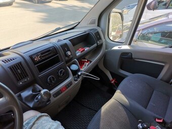 Prodám Citröen Jumper 2,2 Hdi 74kw rok výroby 2009 - 8