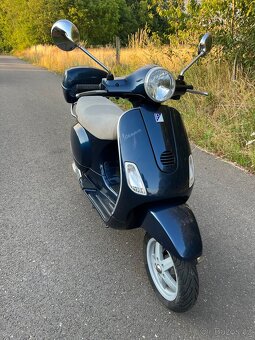 Vespa LX 125 - 8