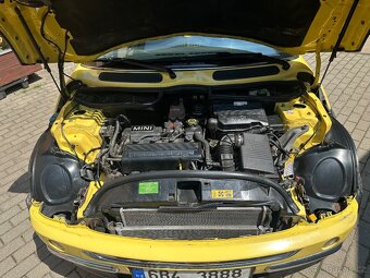 Mini Cooper R50 1.6, r.v. 2002, STK do 06/2027 - 8