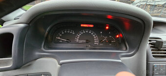 Renault Laguna - 8