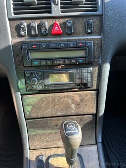 Mercedes-benz E430t v8 205kw. - 8