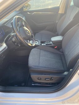 ŠKODA OCTAVIA COMBI IV 2.0TDI 110 KW - 8