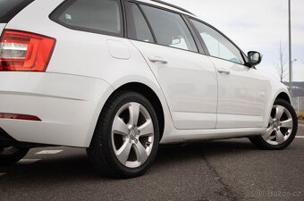 Škoda Octavia Combi 1.6 TDI DSG - 8