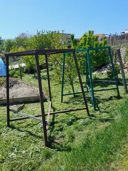 Stojan na IBC kapková závlaha - 8