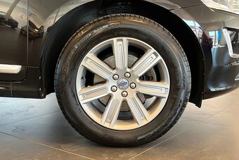 Volvo XC60 D4 Classic Summum rok 2017 - 8