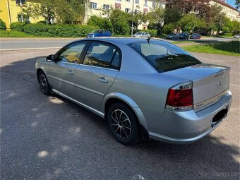 Prodám Opel Vectra 1.9TDCI 74KW Rok 2008 Stk do 7/2026 - 8