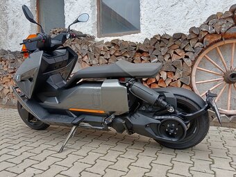 BMW CE 04 - 8
