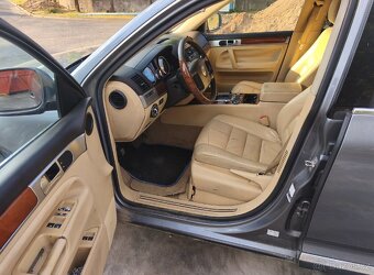 Prodám Volkswagen  Touareg 2,5R5128kw - 8