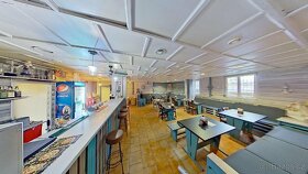 Zavedená restaurace se zázemím -Okružní Stará Role - 8
