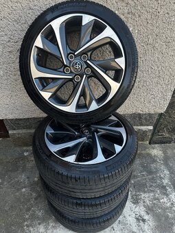 KolaToyota C-HR 215/45 R17 + letní pneu + ventilek - 8