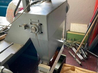 Obráběcí centrum (Univerzální) DECKEL MAHO DMG DMU 50V - 8