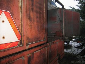 Traktorový sklapěcí návěs, Pilinák - 8