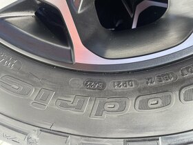 Jeep Wrangler s BF Goodrich MUD sada 5kusů - 8