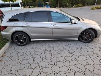 Prodáme Mercedes R320 - 8