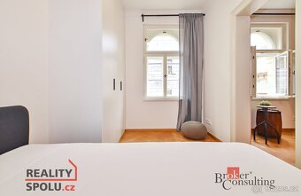 Pronájem, byty/2+kk, 32 m2, Černomořská 384/9, Vršovice, 101 - 8
