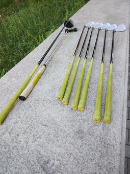 Golfový vozík, golfový bag včetně holí a deštník - 8