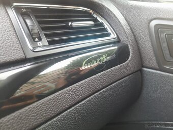 Superb L&K 2.0 tdi 125kw DSG 2015 facelift - 8