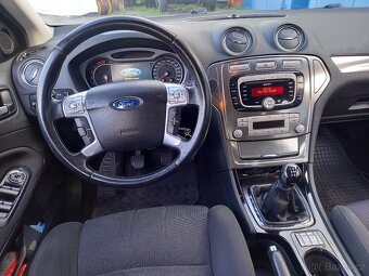 Ford Mondeo mk4 2.0i Duratec 107kW - 8