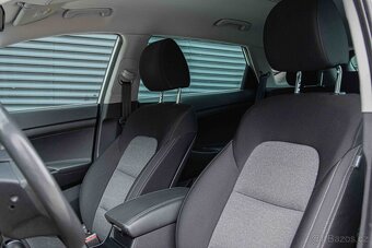 Hyundai Tucson 1.6 T-GDi Style A/T 4x4 - 8