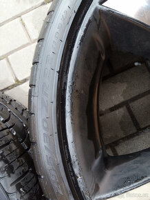 ALU 10Jx22 5x130 et45 PNEU 295/30R22 - 8