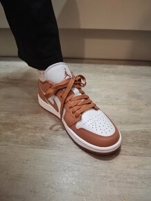 AIR JORDAN 1 LOW vel.36,5 - 8