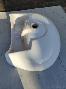 Umyvadlo 60cm - 8
