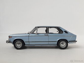 1:18 - BMW 2000 Touring - AUTOart - 1:18 - 8