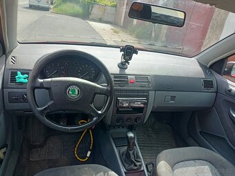 Prodám Škoda Fabia 1.2 47kW Rok 2003 nájezd 283xxx - 8
